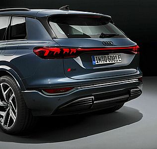 Audi-Q6-e-tron-Hecklichtsignatur